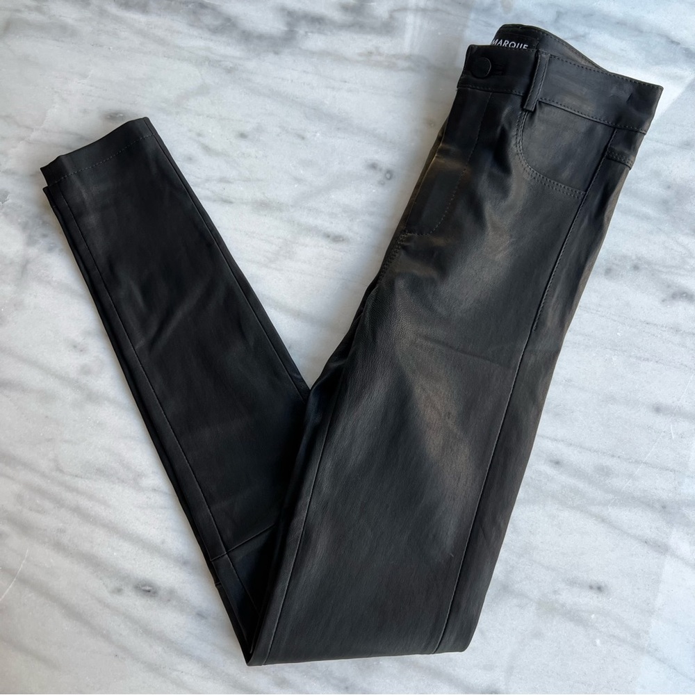 ‼️ MOVING SALE ‼️ Black Leather Pants by LAMARQUE